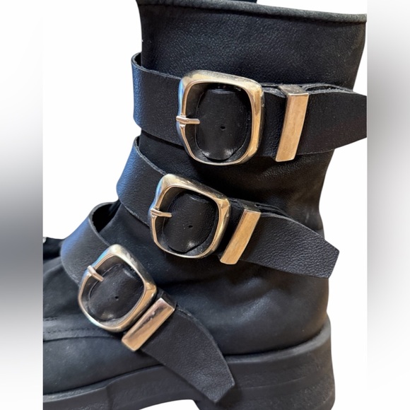 Steve Madden Roland Boots Combat Size 11 Black Side Zipper Triple Buckle Edgy - Picture 6 of 14